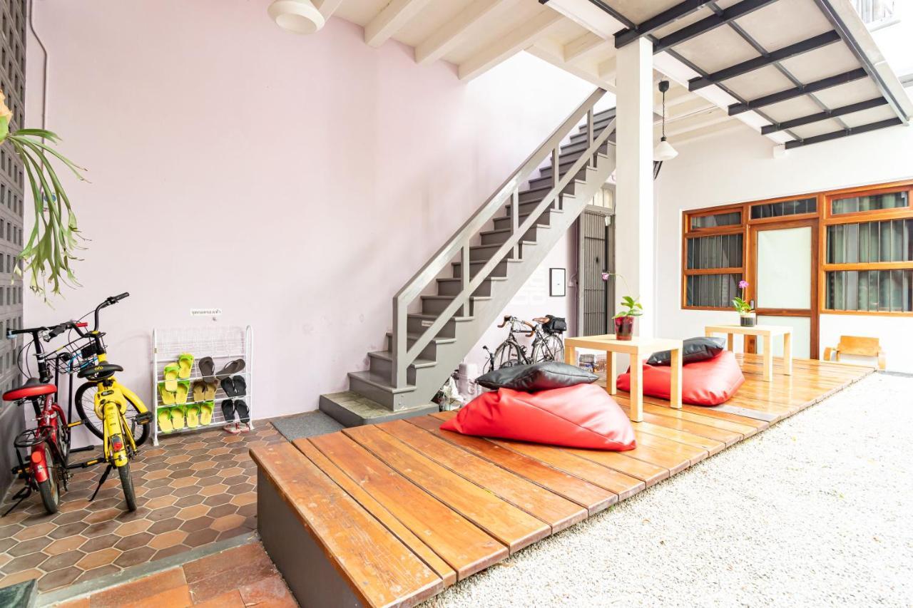 Yu Cafe Hostel Songkhla Exteriör bild